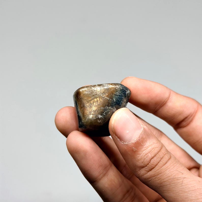 Golden Sheen Sapphire Tumbles