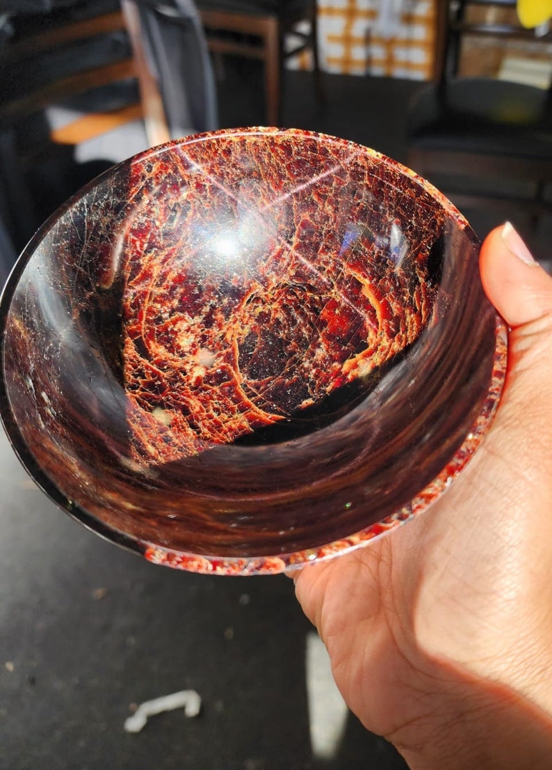 Star Garnet Bowl