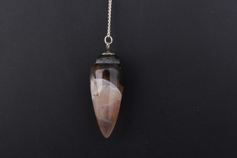 Indian Agate Point Pendulum in Gold-Tone