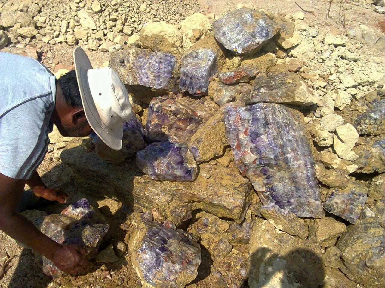amethyst rough